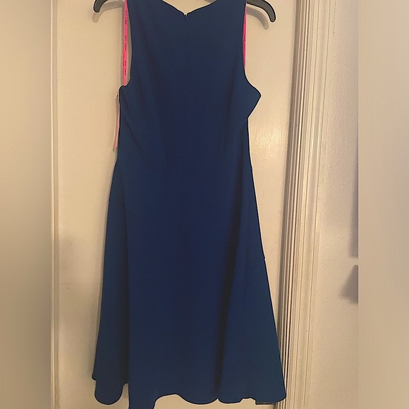 Betsy Johnson Asymmetrical dress - Picture 2 of 3